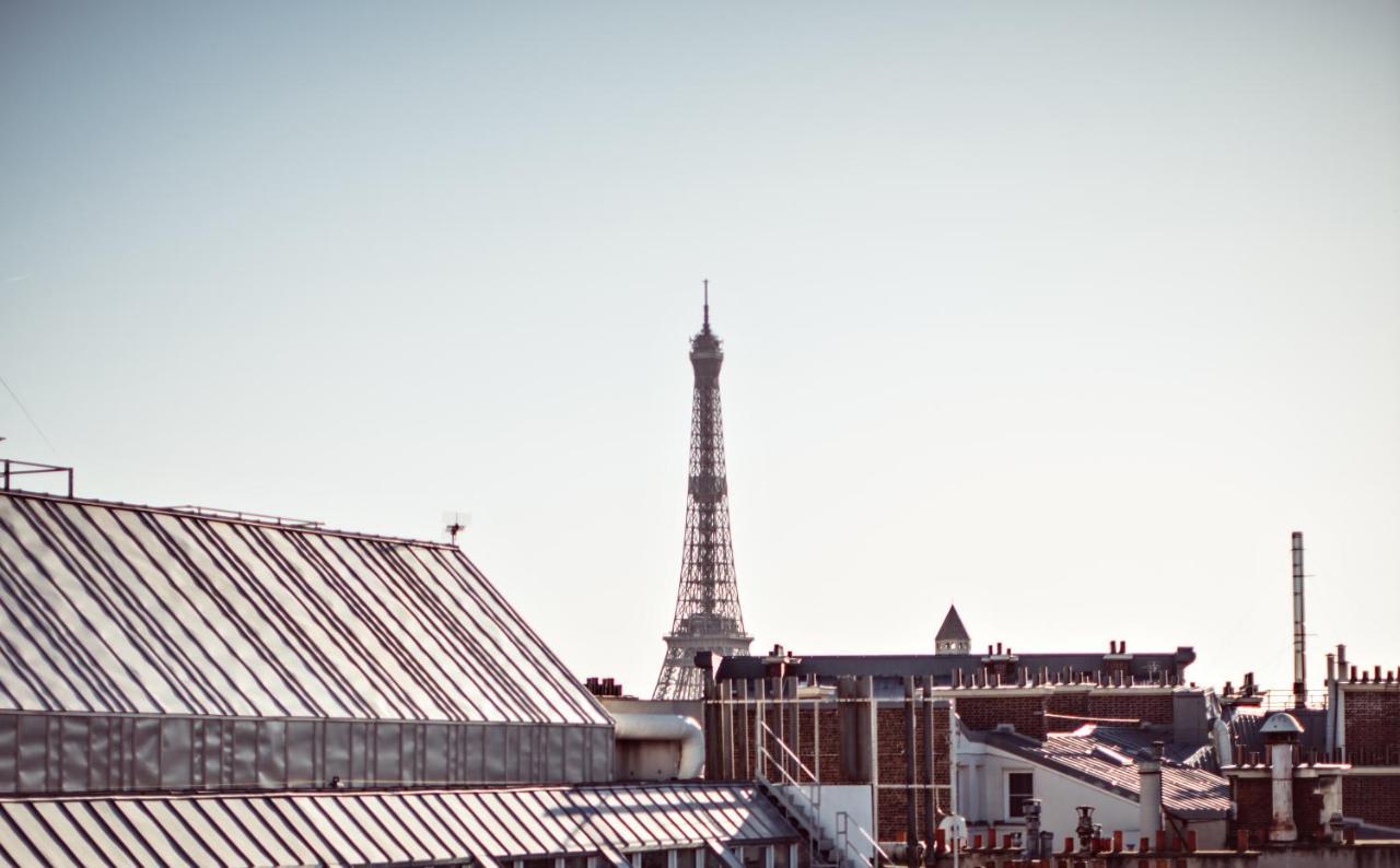 Monsieur George Hotel & Spa - Champs-Elysees Париж Екстериор снимка The roof of the museum
